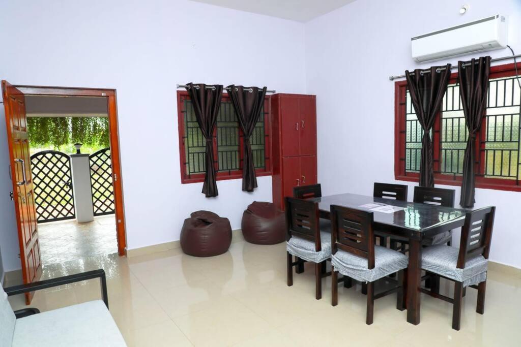 The Peaceful Place Karaikkudi Bagian luar foto